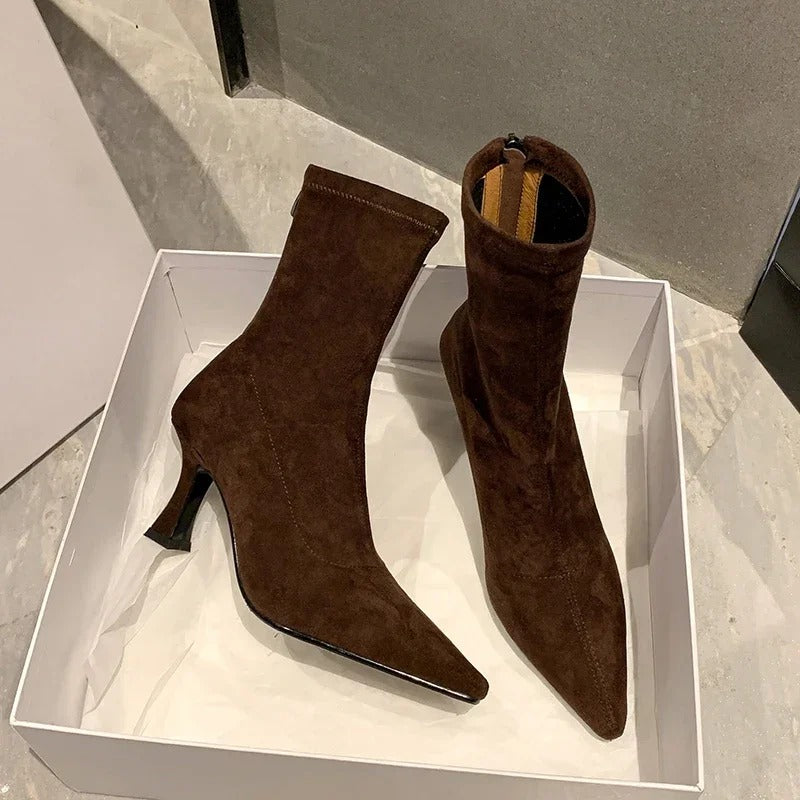 Vintage Women's Pointed Toe Ankle Boots